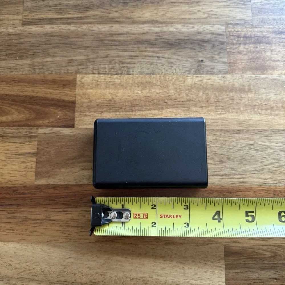 Mophie Power Boost 5,200mAh Dual USB Portable Charger Pocket Black 5V‎ 2.1A